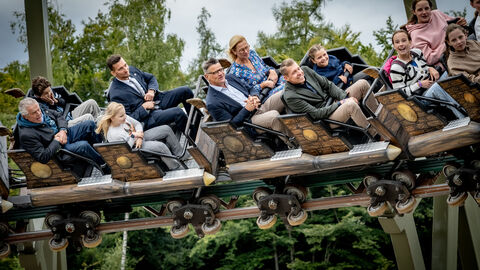 Ministerpräsident Rhein beim Drillingstreffen 2025